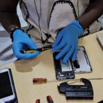 Asuture Global Cell Phone and Repair Training Program in Accra Ghana screen repair